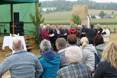 Ökumenischer Gottesdienst auf den Naumburger Feldtagen (Foto: Kar-Franz Thiede)